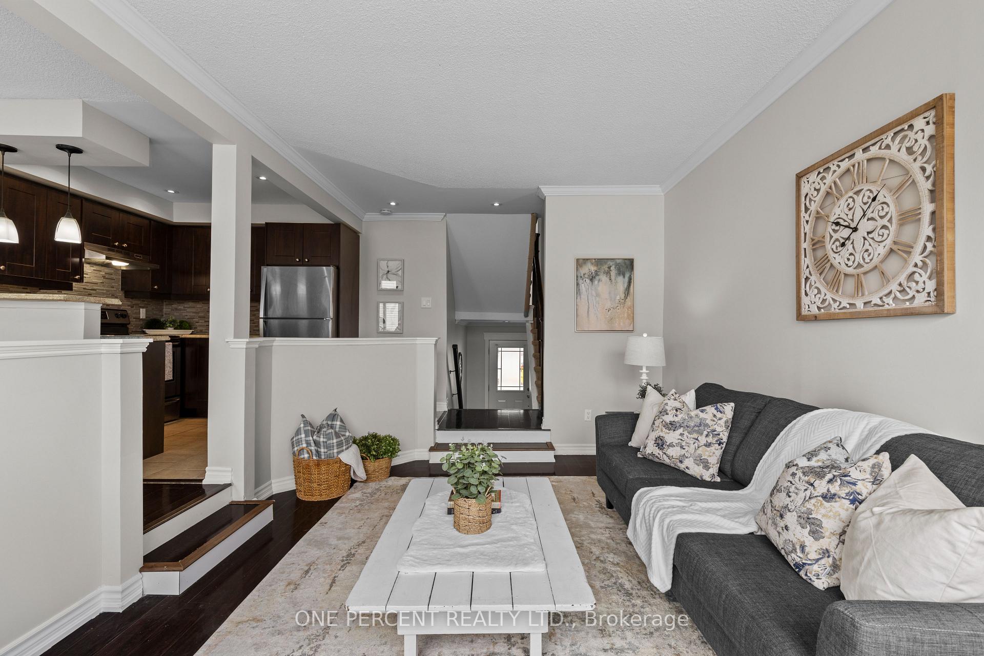 Photo 7 of Unit #37, 12 Lankin Boulevard, Orillia — HOMEH