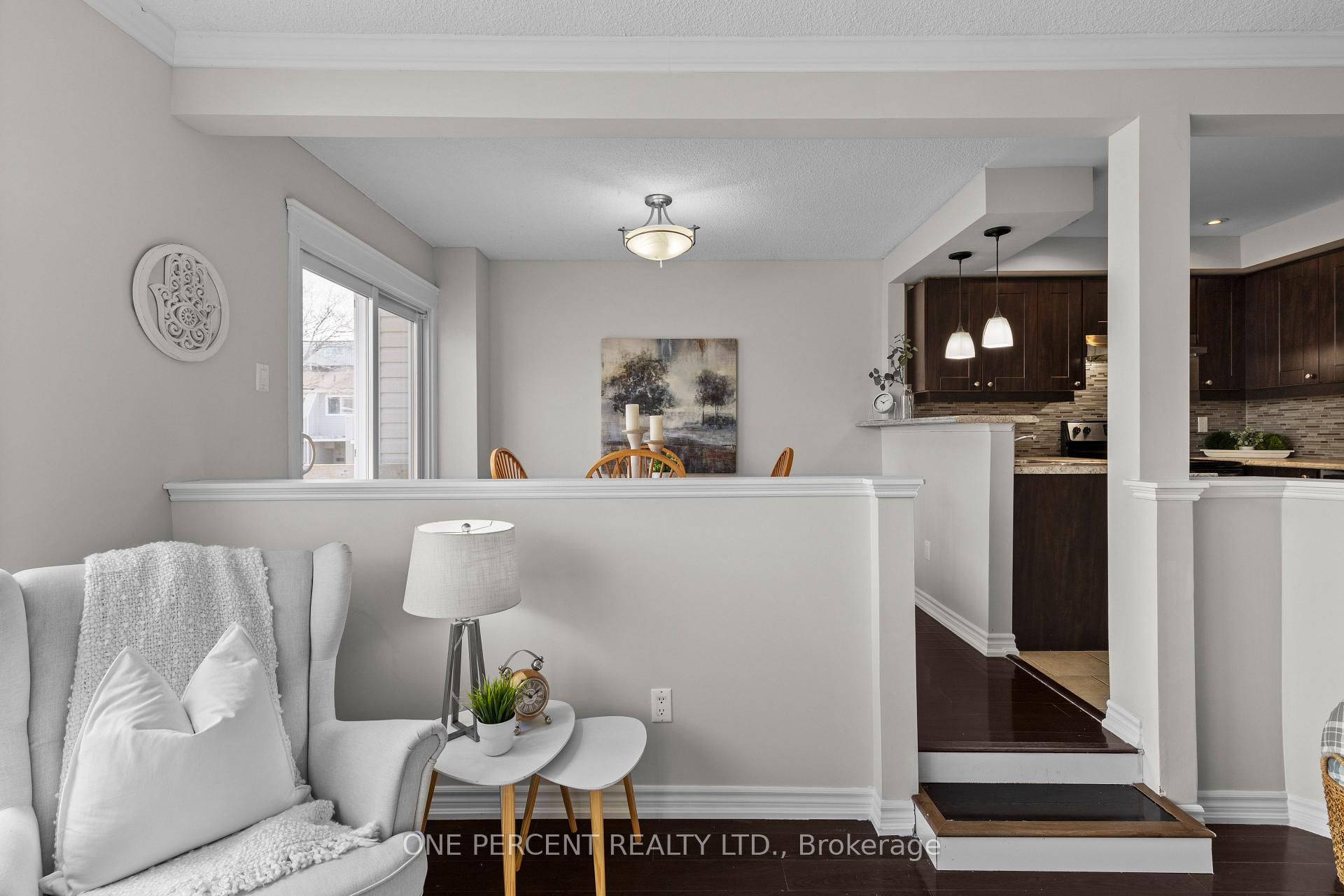 Photo 10 of Unit #37, 12 Lankin Boulevard, Orillia — HOMEH