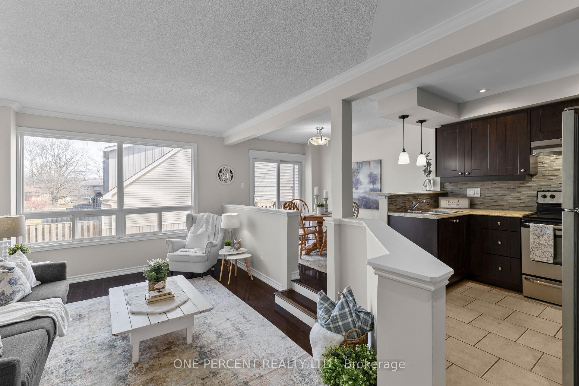 Photo 30 of Unit #37, 12 Lankin Boulevard, Orillia — HOMEH