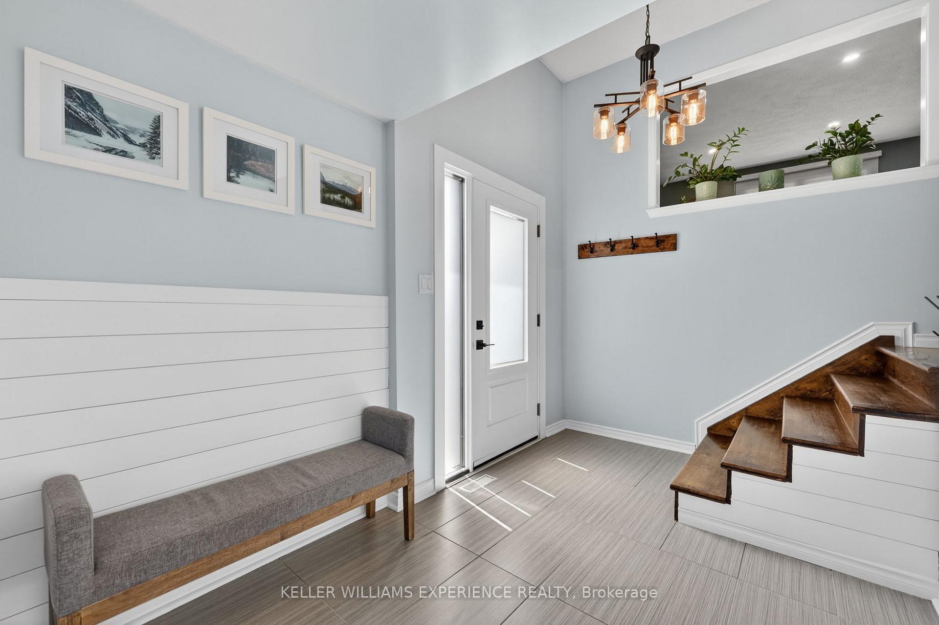 Photo 4 of 5 Atwood Court, Barrie, Letitia Heights — HOMEH