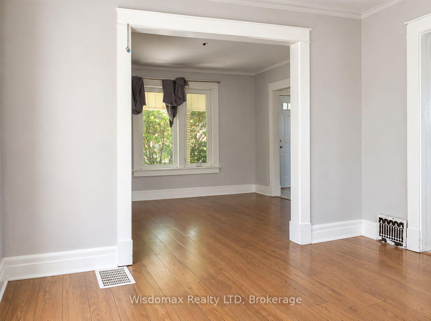 Photo 7 of 5037 Jepson Street, Niagara Falls, Cherrywood — HOMEH