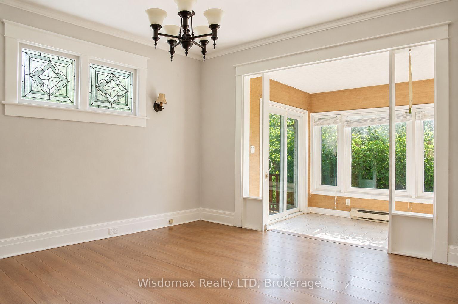 Photo 8 of 5037 Jepson Street, Niagara Falls, Cherrywood — HOMEH