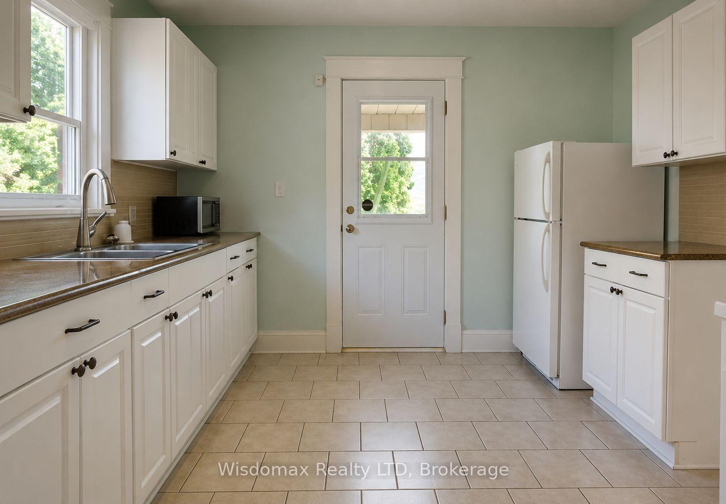 Photo 10 of 5037 Jepson Street, Niagara Falls, Cherrywood — HOMEH