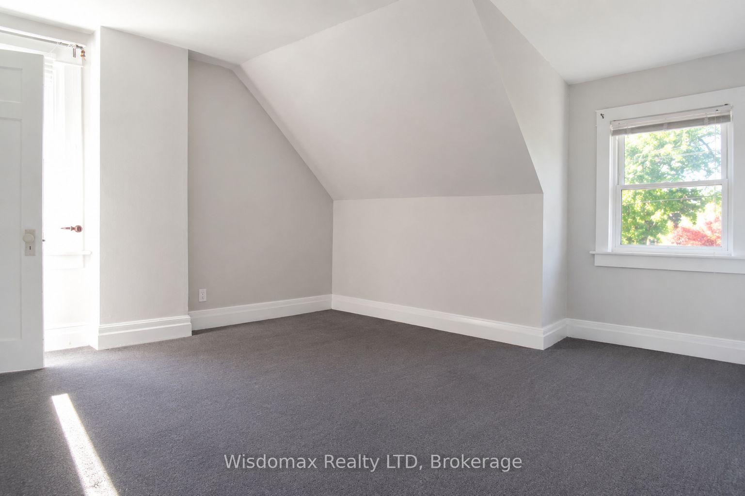 Photo 18 of 5037 Jepson Street, Niagara Falls, Cherrywood — HOMEH