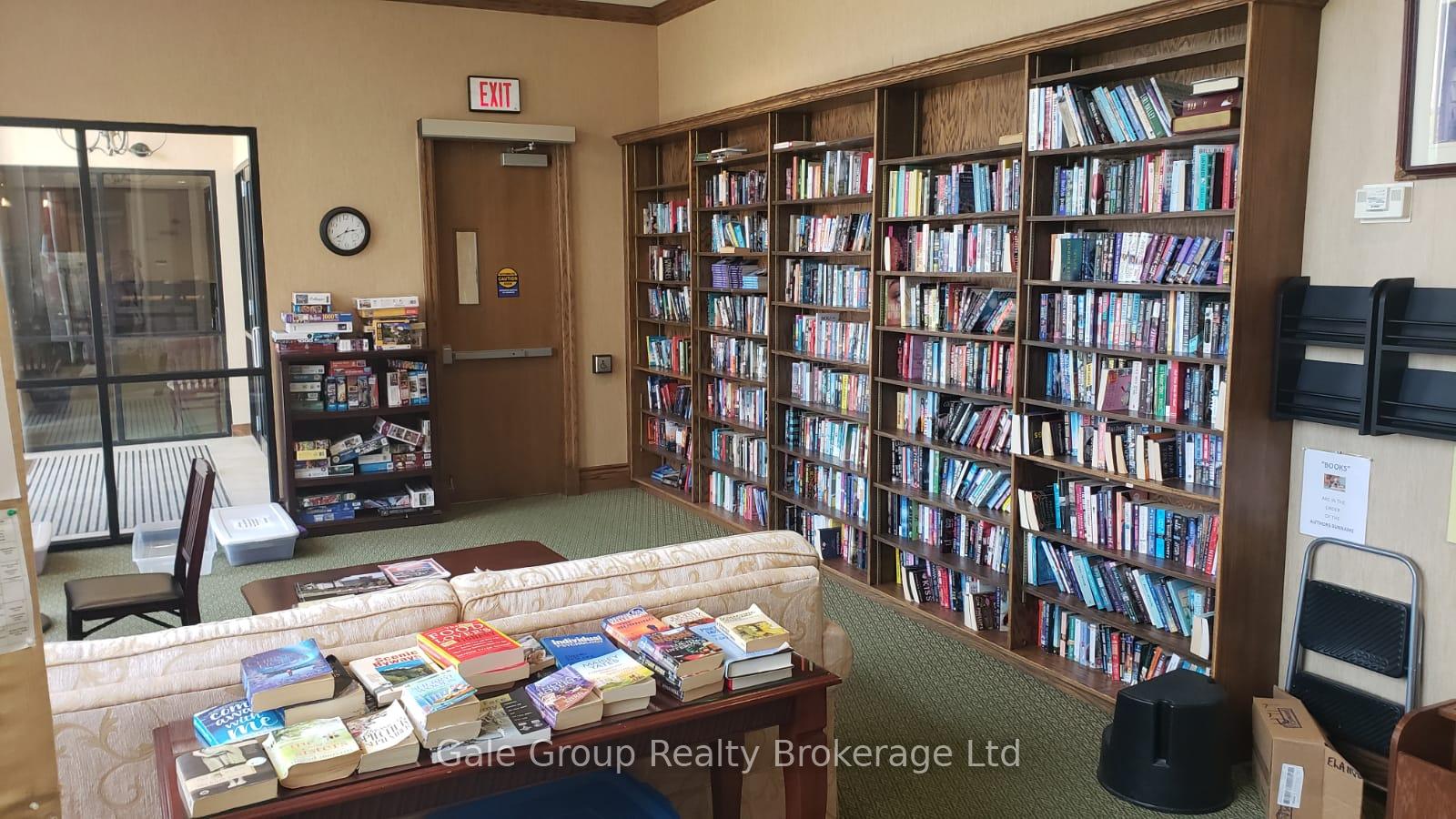 Photo 5 of Unit 302, 60 Via Rosedale Way, Brampton, Sandringham-Wellington — HOMEH