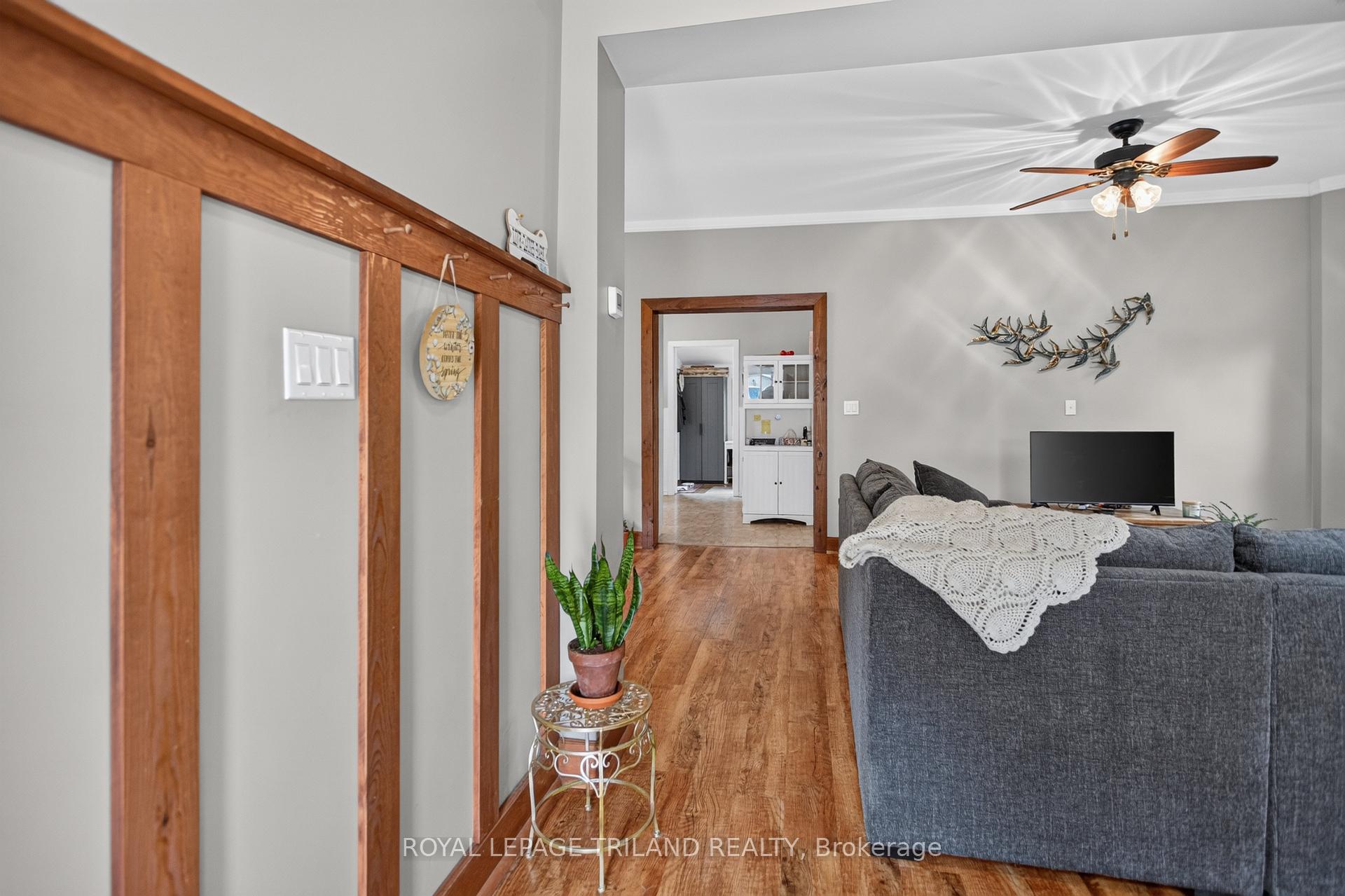 Photo 9 of 87 Chestnut Street, St. Thomas — HOMEH