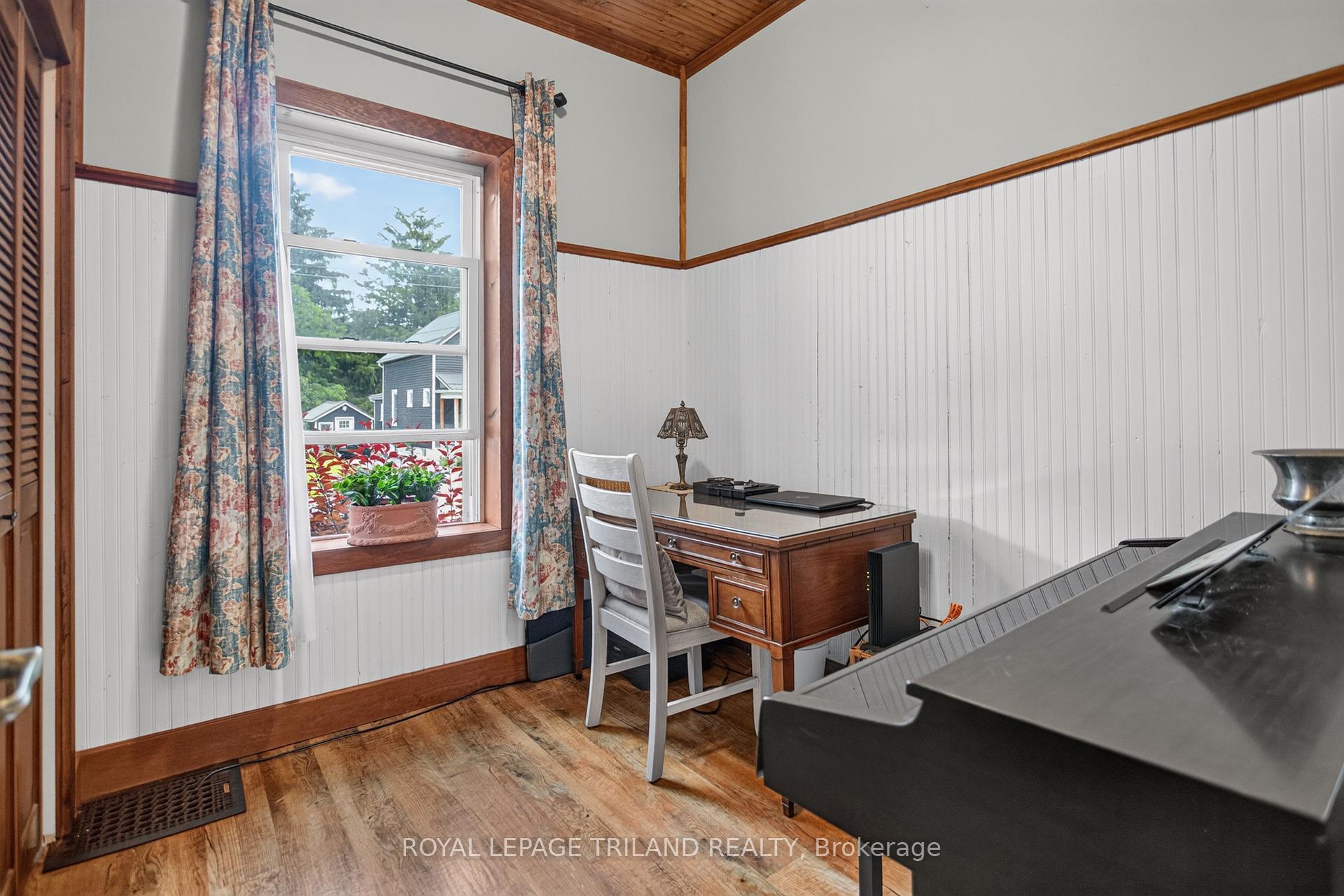 Photo 21 of 87 Chestnut Street, St. Thomas — HOMEH