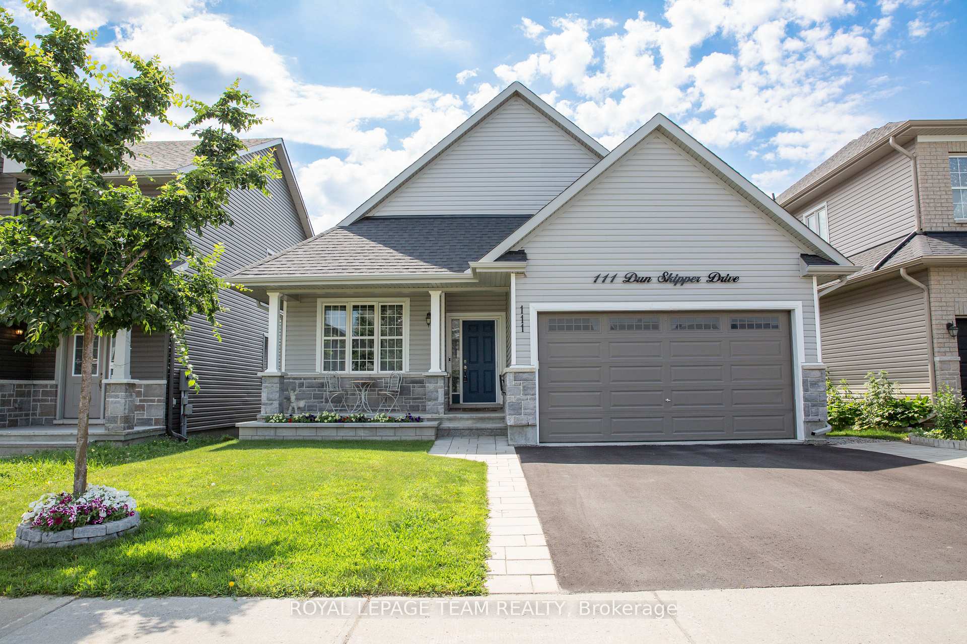 Photo 1 of 111 Dun Skipper Drive, Ottawa, Blossom Park/Kemp Park/Findlay Creek — HOMEH