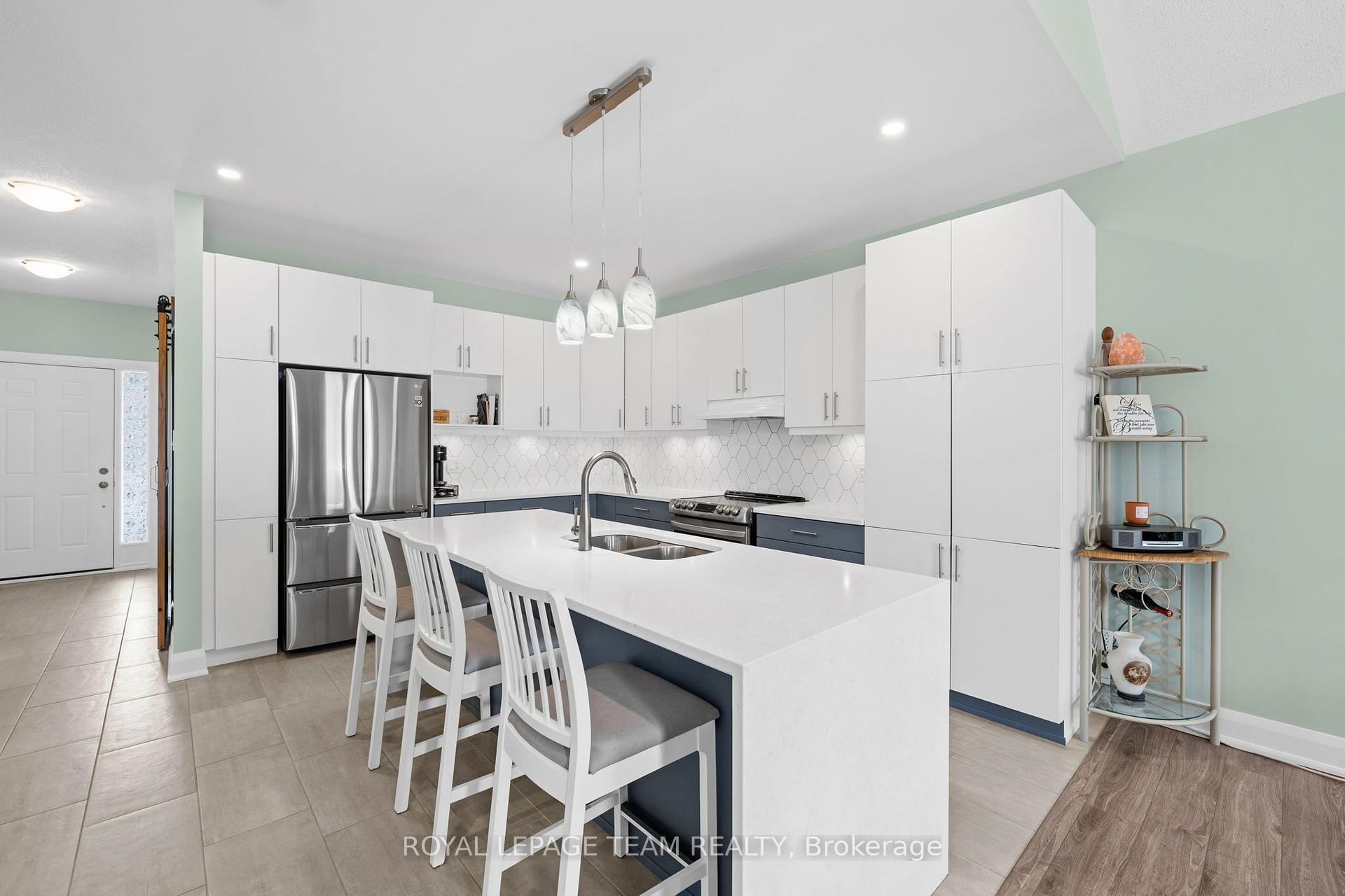 Photo 11 of 111 Dun Skipper Drive, Ottawa, Blossom Park/Kemp Park/Findlay Creek — HOMEH