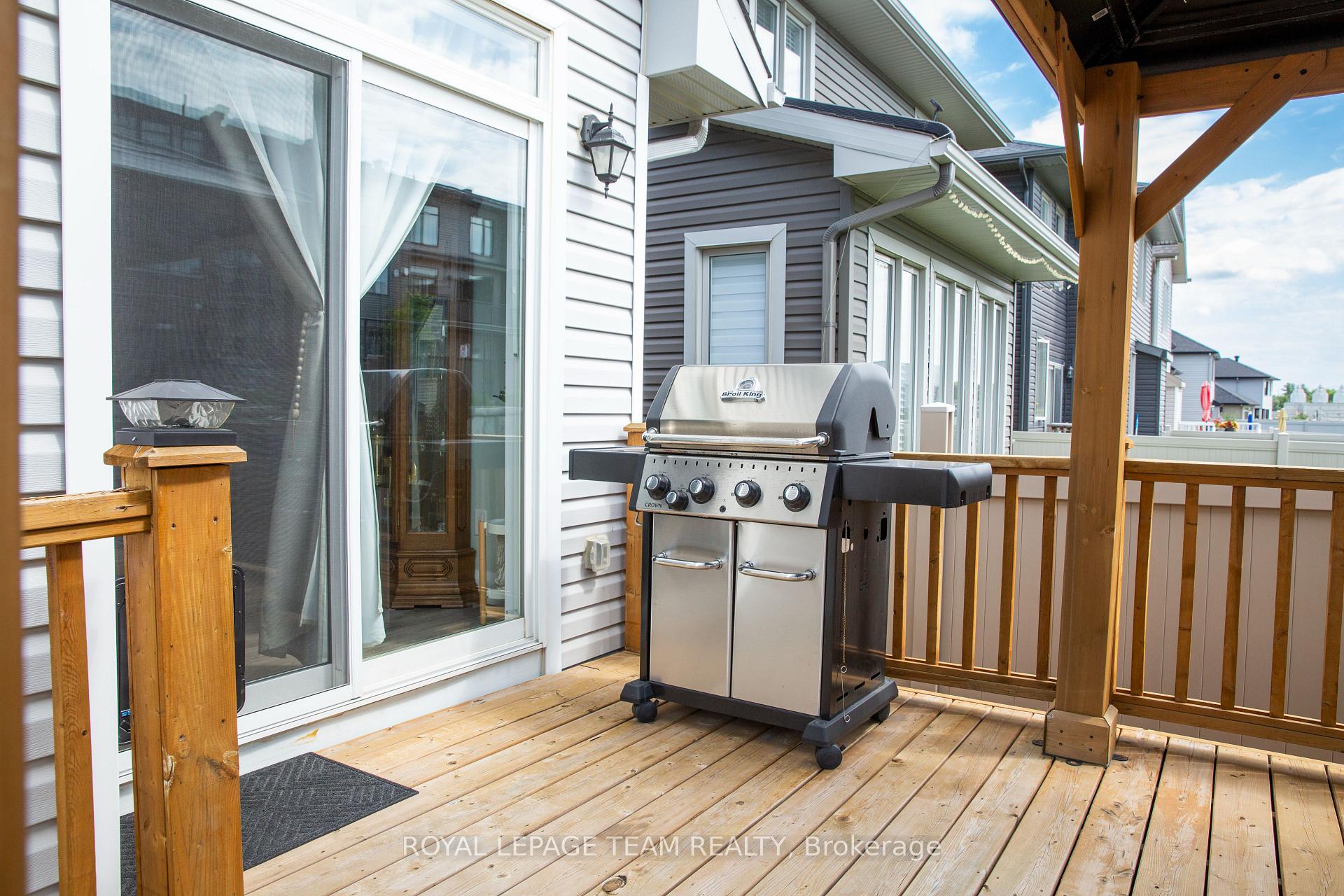 Photo 41 of 111 Dun Skipper Drive, Ottawa, Blossom Park/Kemp Park/Findlay Creek — HOMEH