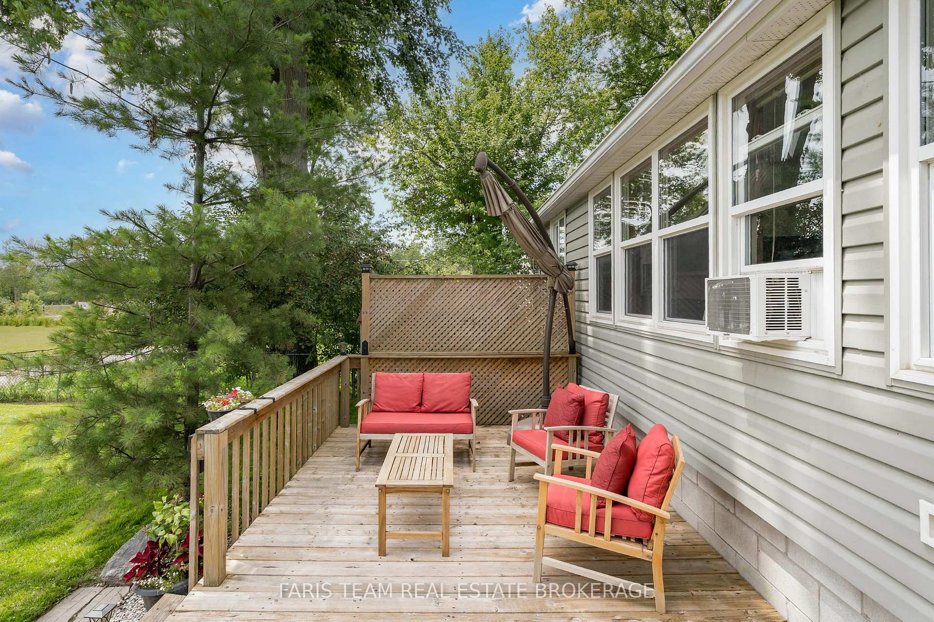 Photo 23 of 1067 Park Place, Innisfil, Rural Innisfil — HOMEH