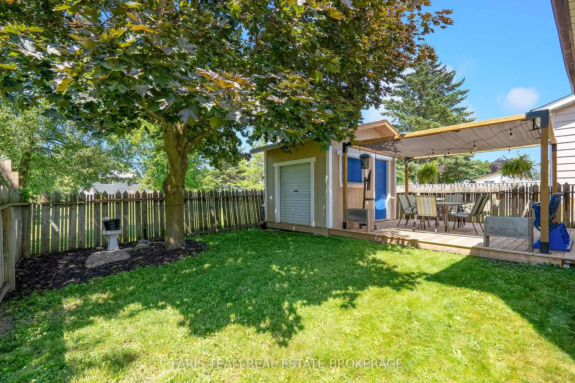 Photo 31 of 20 Leslie Drive, Collingwood — HOMEH
