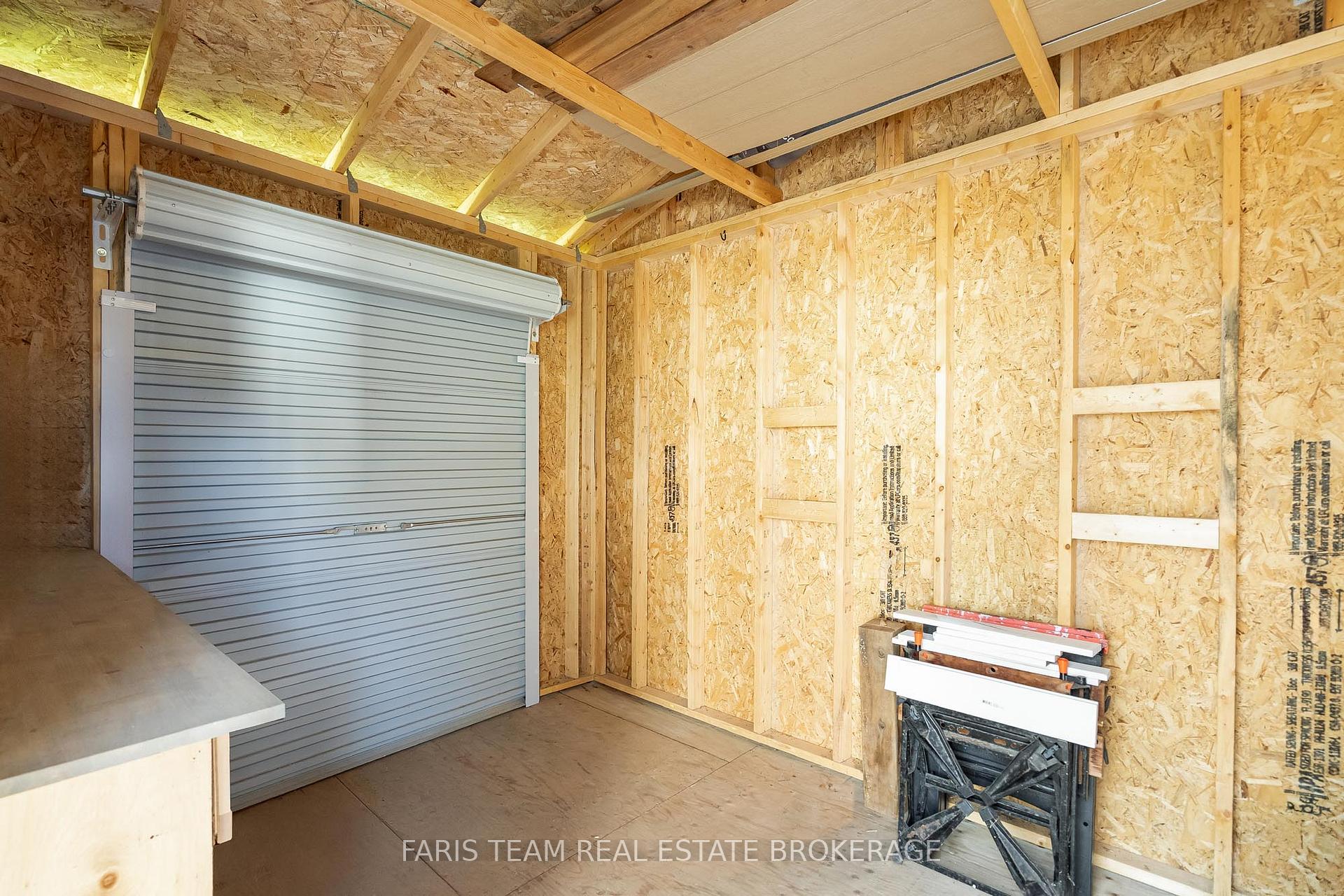 Photo 33 of 20 Leslie Drive, Collingwood — HOMEH