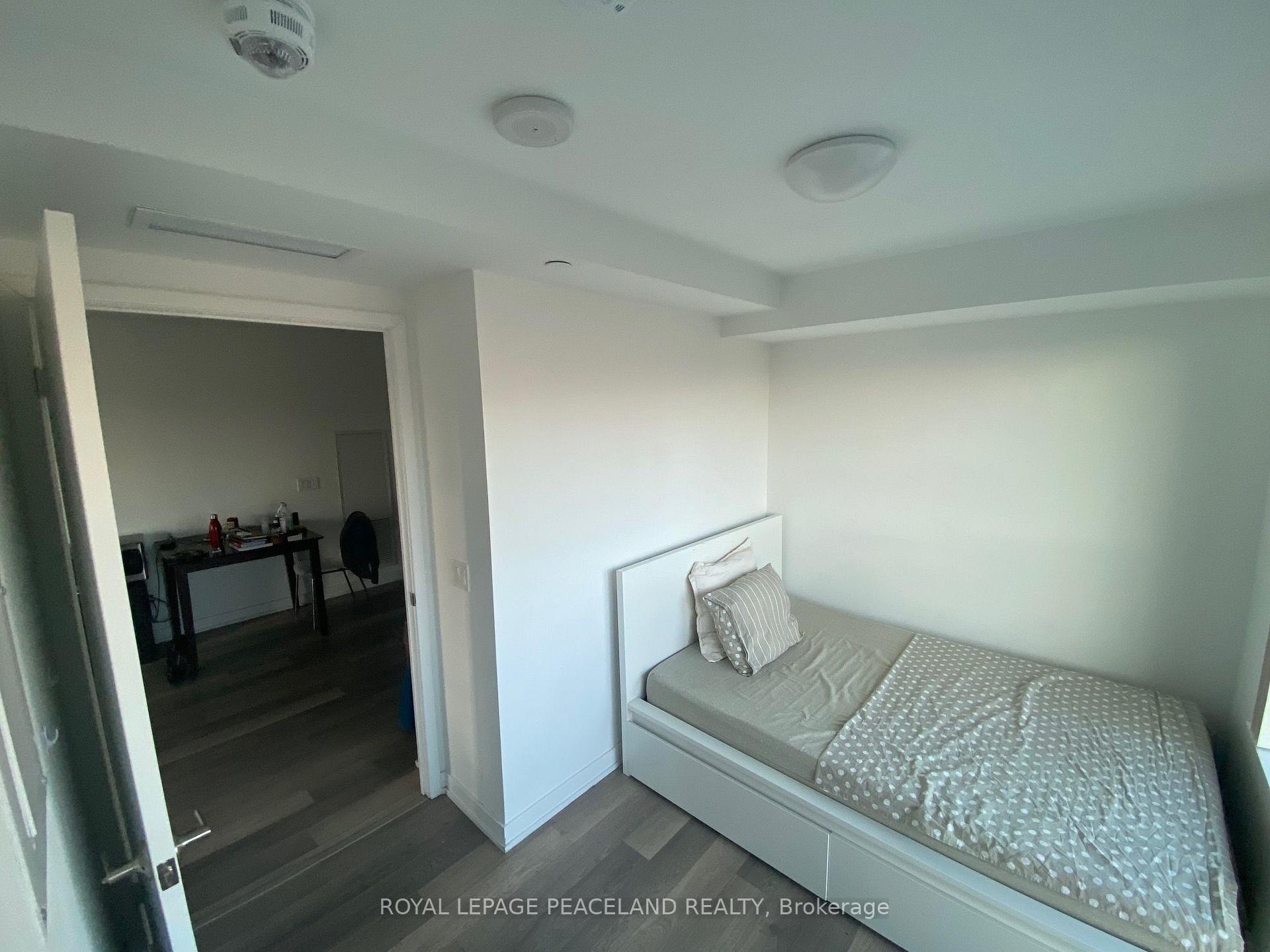 Photo 8 of Unit 803, 181 Huron Street, Toronto, Kensington-Chinatown — HOMEH