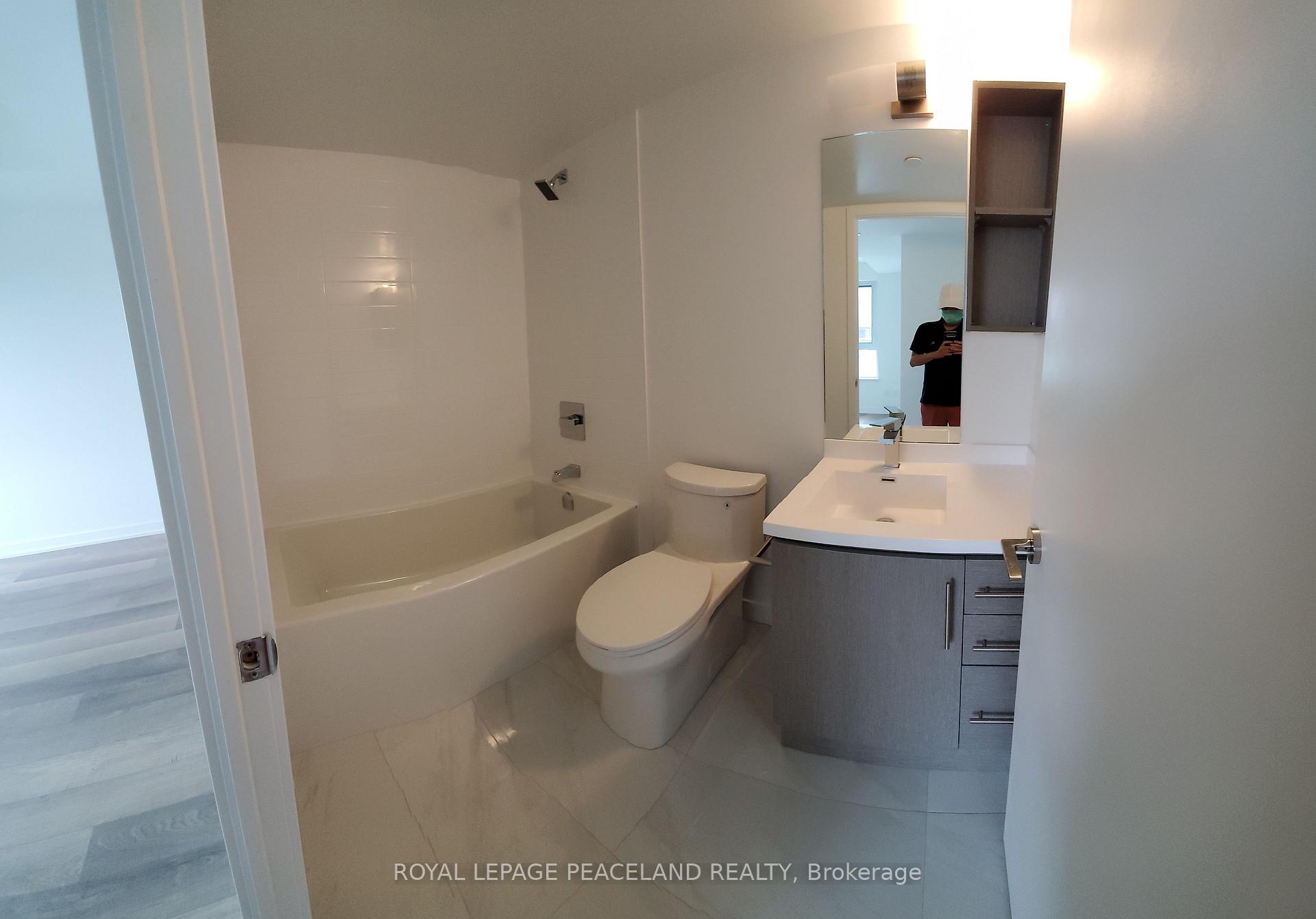 Photo 9 of Unit 803, 181 Huron Street, Toronto, Kensington-Chinatown — HOMEH