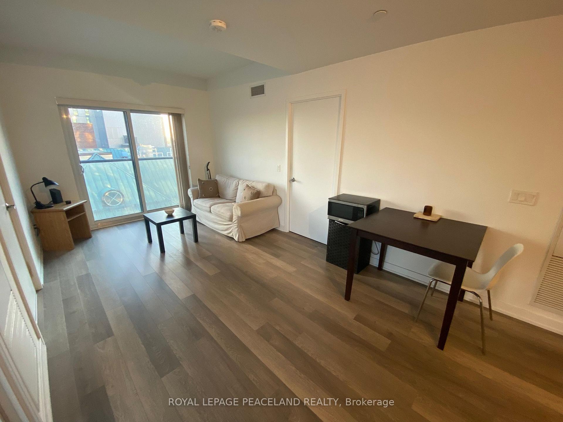 Photo 14 of Unit 803, 181 Huron Street, Toronto, Kensington-Chinatown — HOMEH