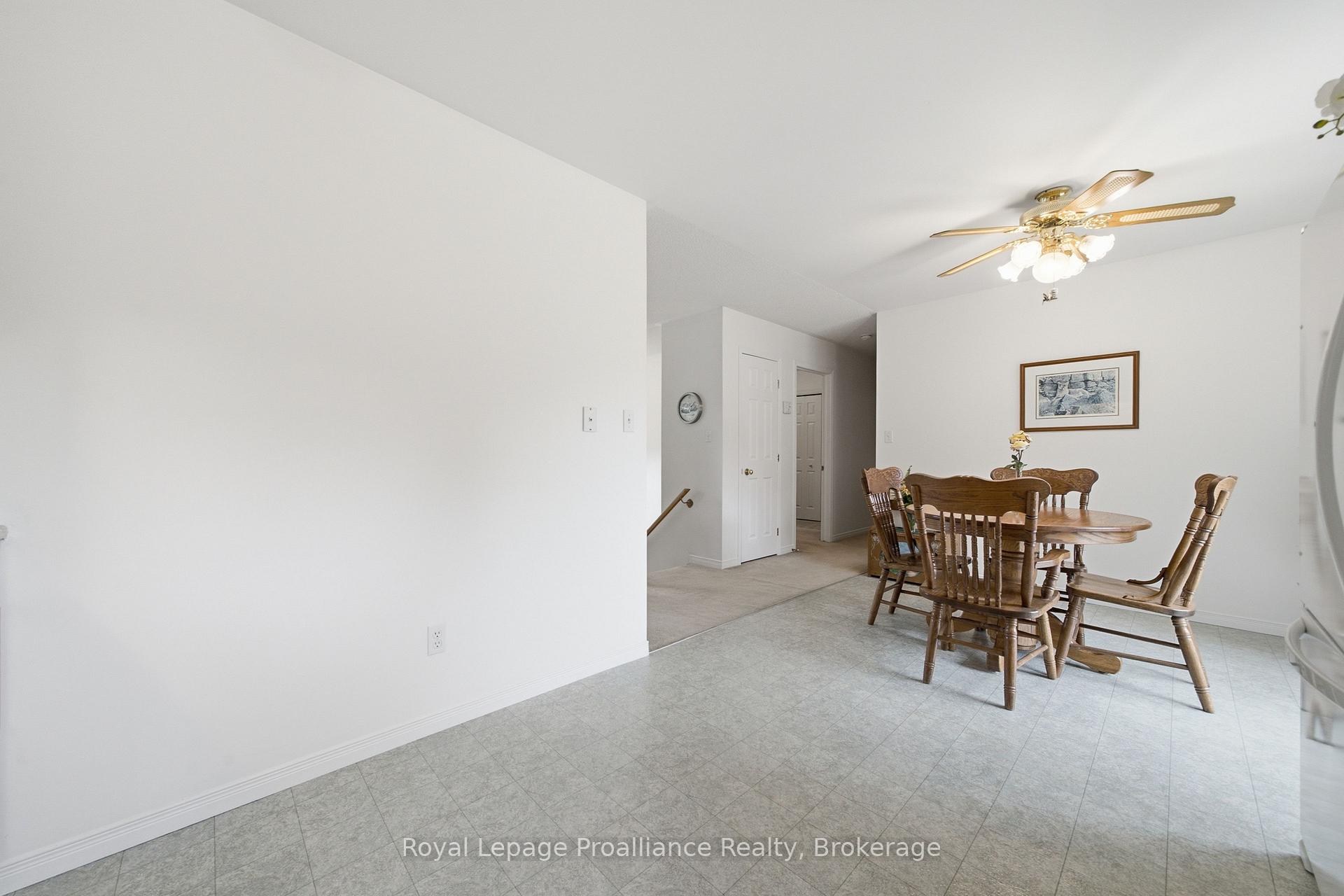 Photo 16 of 41 Bay Street, Belleville, Thurlow Ward — HOMEH
