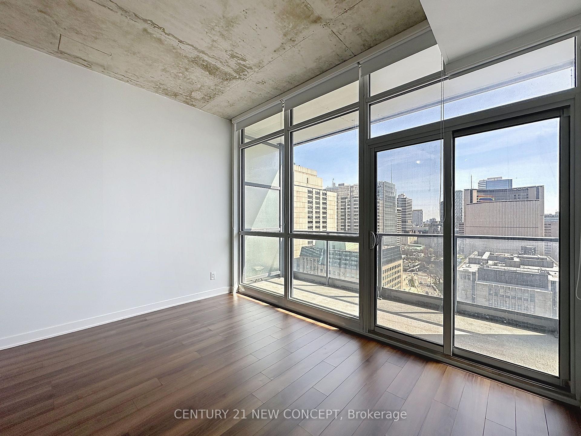 Photo 16 of Unit 1909, 210 Simcoe Street, Toronto, Kensington-Chinatown — HOMEH