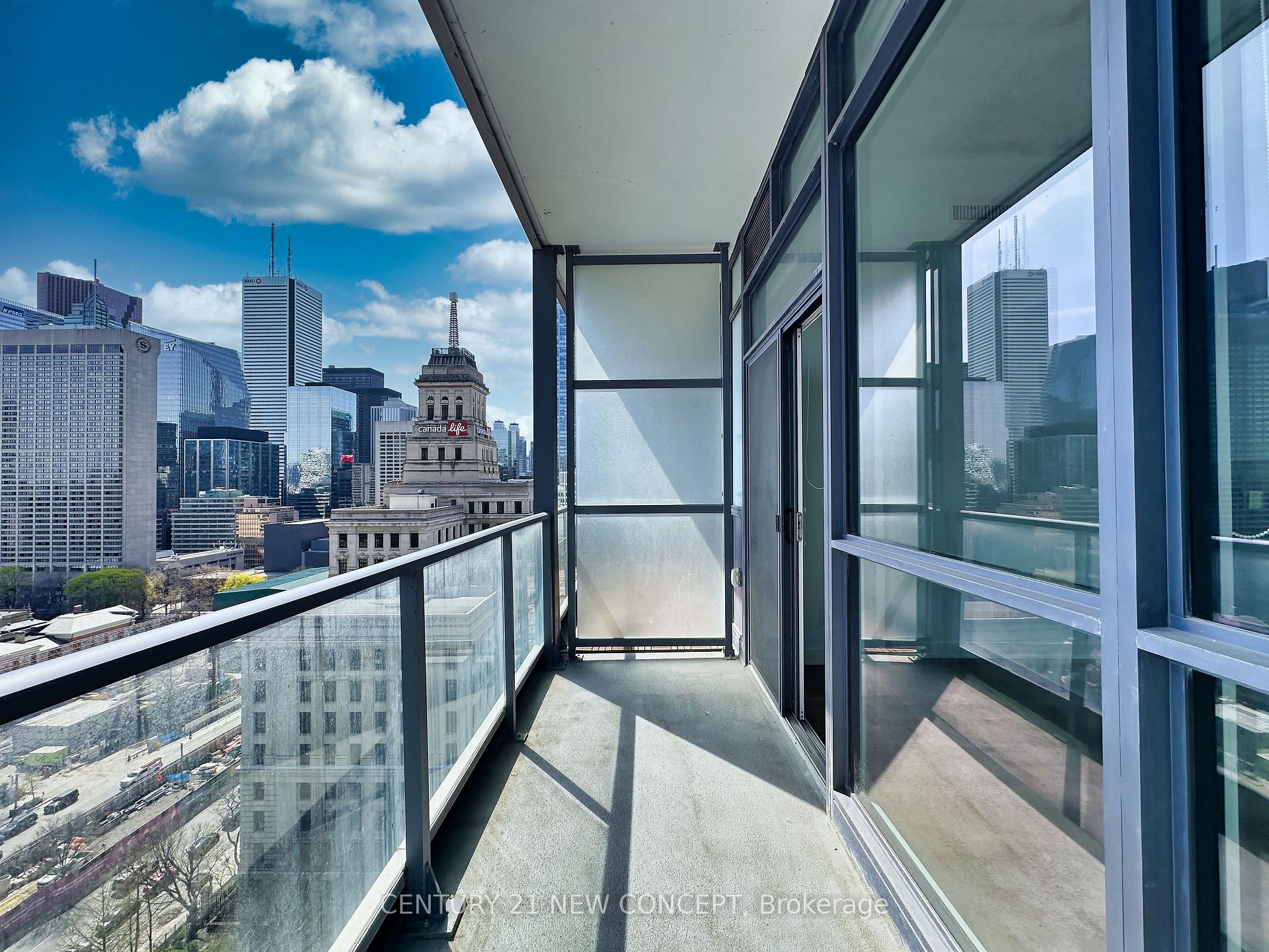 Photo 28 of Unit 1909, 210 Simcoe Street, Toronto, Kensington-Chinatown — HOMEH