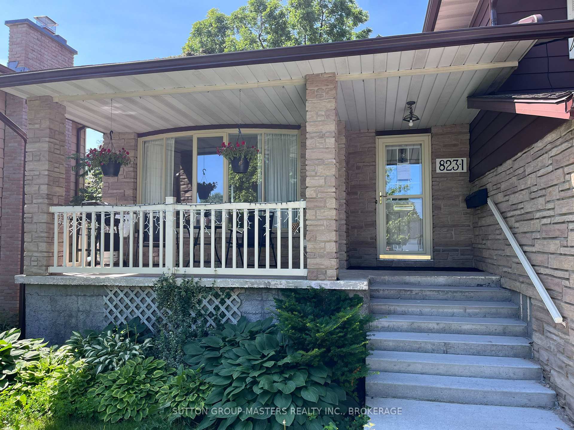Photo 2 of 823 Robson Place, Kingston, North of Taylor-Kidd Blvd — HOMEH