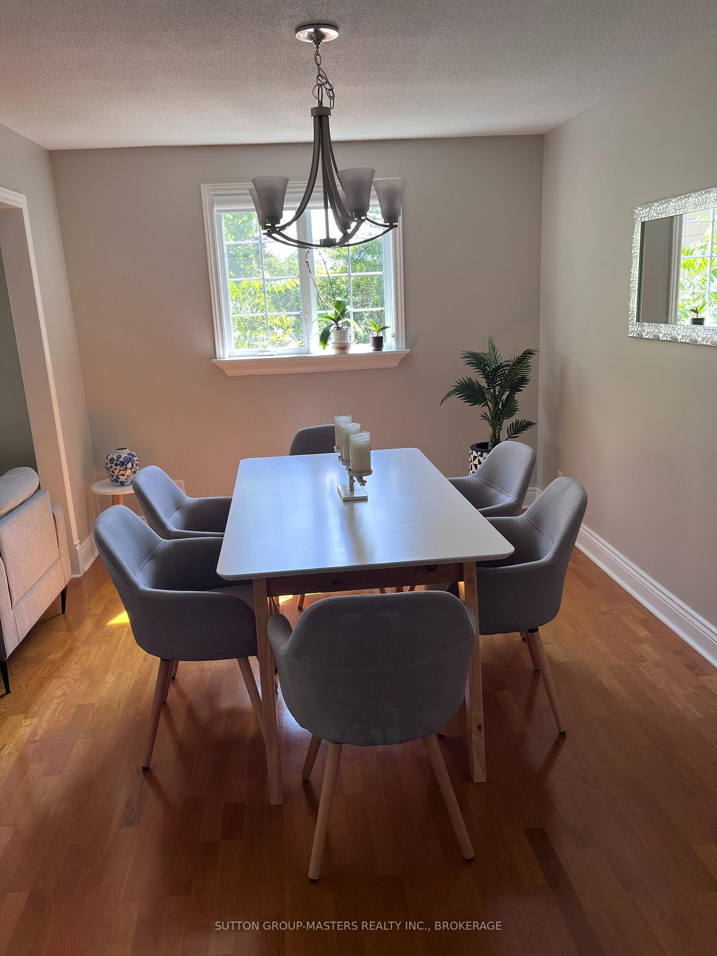Photo 5 of 823 Robson Place, Kingston, North of Taylor-Kidd Blvd — HOMEH