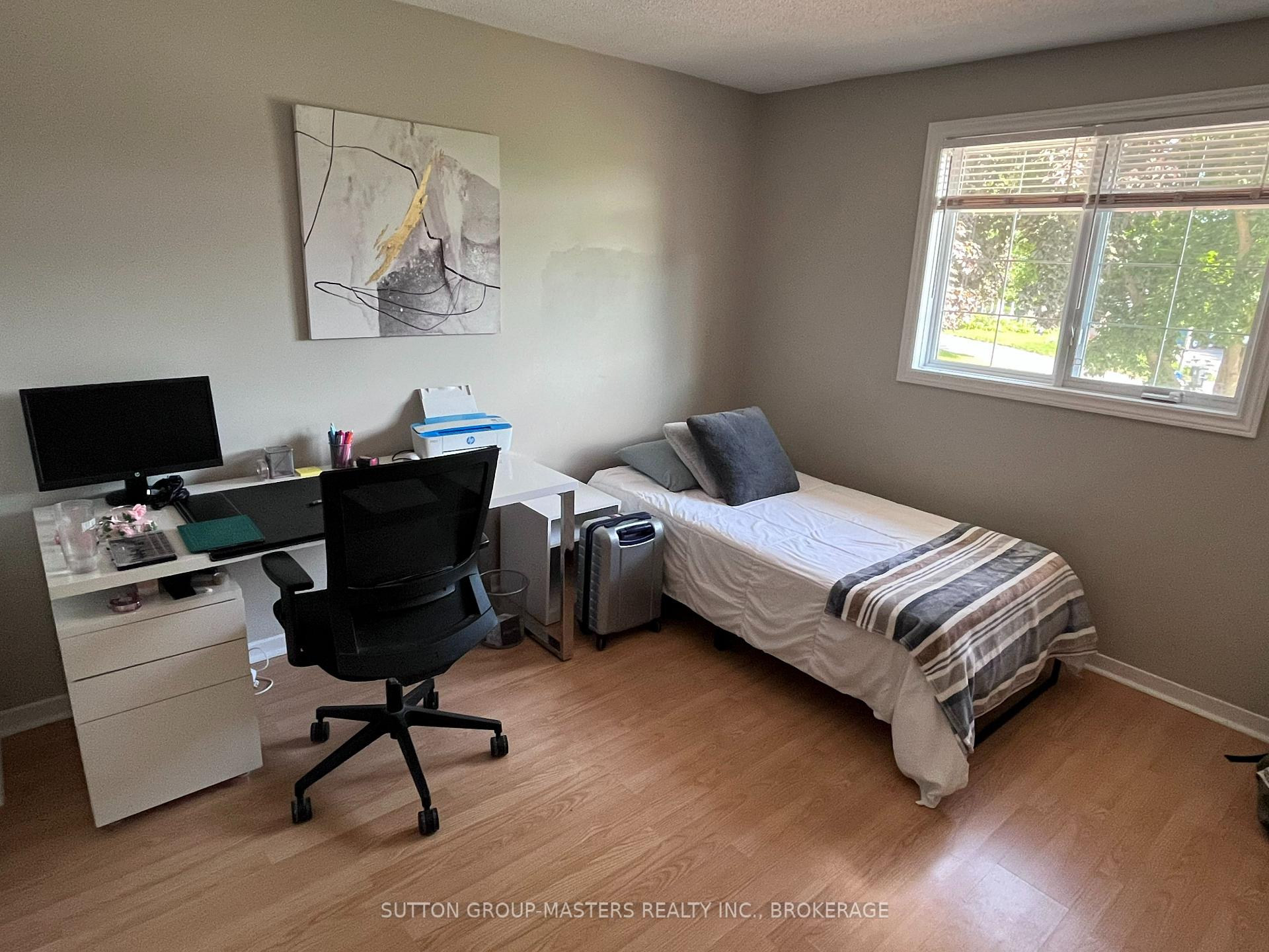 Photo 13 of 823 Robson Place, Kingston, North of Taylor-Kidd Blvd — HOMEH