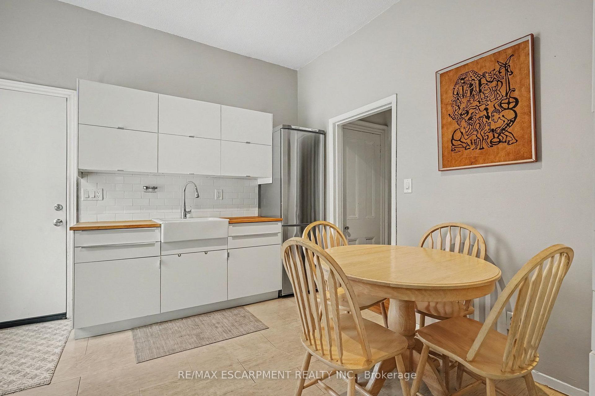 Photo 6 of 22 Stinson Street, Hamilton, Stinson — HOMEH