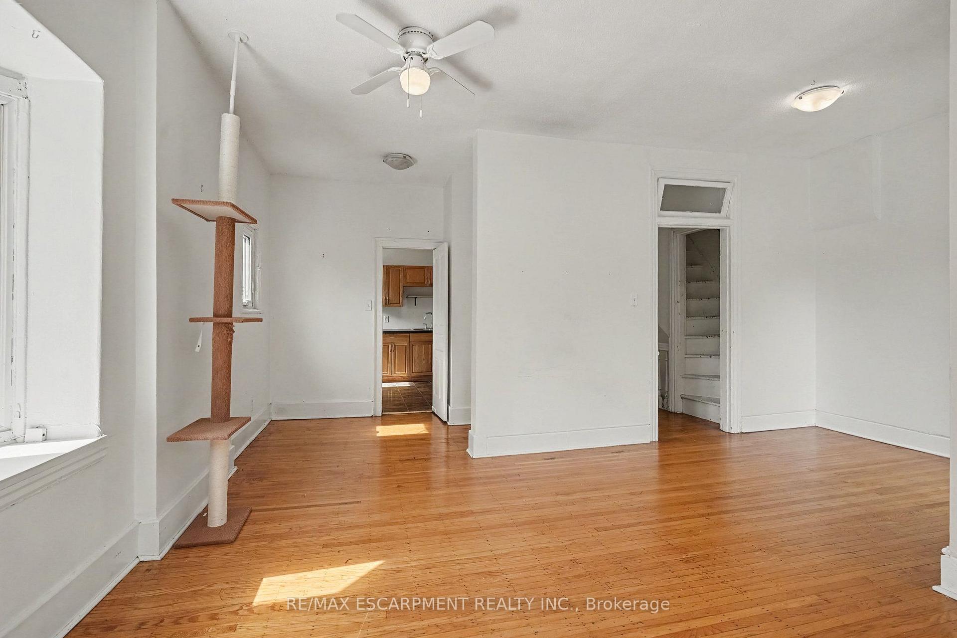 Photo 18 of 22 Stinson Street, Hamilton, Stinson — HOMEH