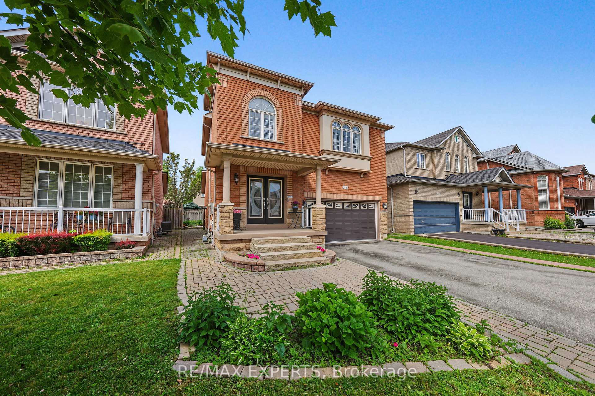 Photo 4 of 18 Tacc Trail, Vaughan, Vellore Village — HOMEH