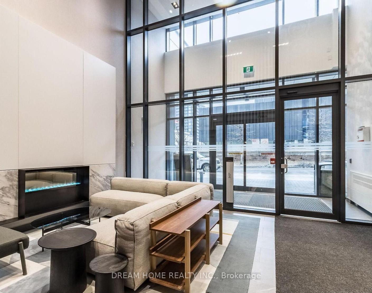 Photo 3 of Unit 905, 225 Sumach Street S, Toronto, Regent Park — HOMEH