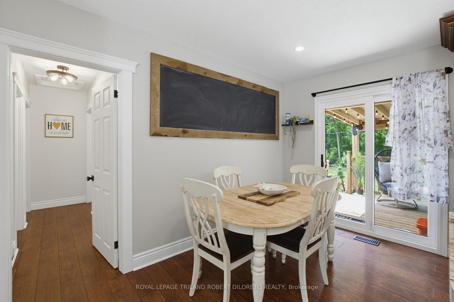 Photo 16 of 9 Strathcona Drive, London, East O — HOMEH