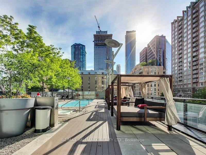 Photo 3 of Unit 1905, 110 Charles Street E, Toronto, Church-Yonge Corridor — HOMEH