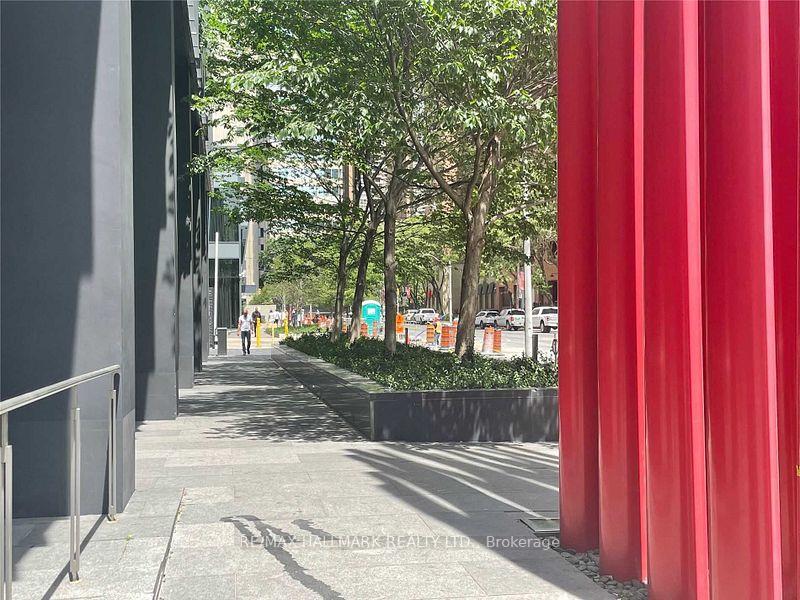 Photo 6 of Unit 1905, 110 Charles Street E, Toronto, Church-Yonge Corridor — HOMEH