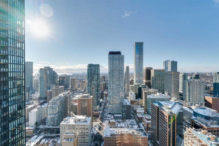 Photo 9 of Unit 1905, 110 Charles Street E, Toronto, Church-Yonge Corridor — HOMEH