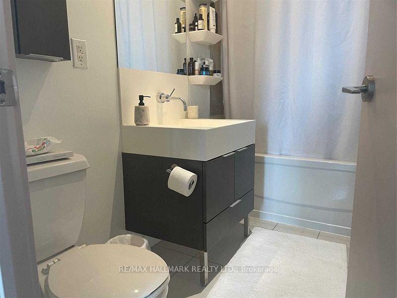 Photo 13 of Unit 1905, 110 Charles Street E, Toronto, Church-Yonge Corridor — HOMEH