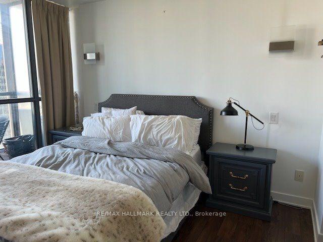 Photo 16 of Unit 1905, 110 Charles Street E, Toronto, Church-Yonge Corridor — HOMEH