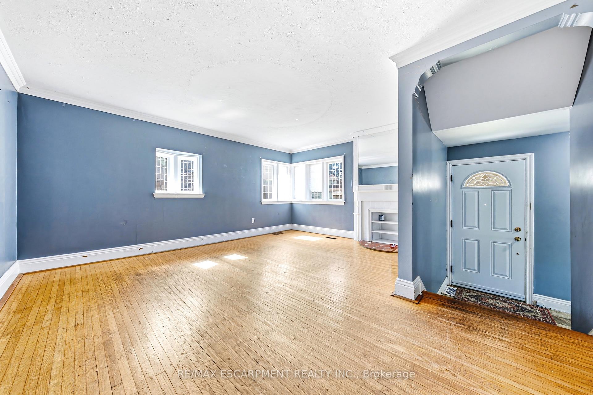 Photo 5 of 184 Arkell Street, Hamilton, Westdale — HOMEH