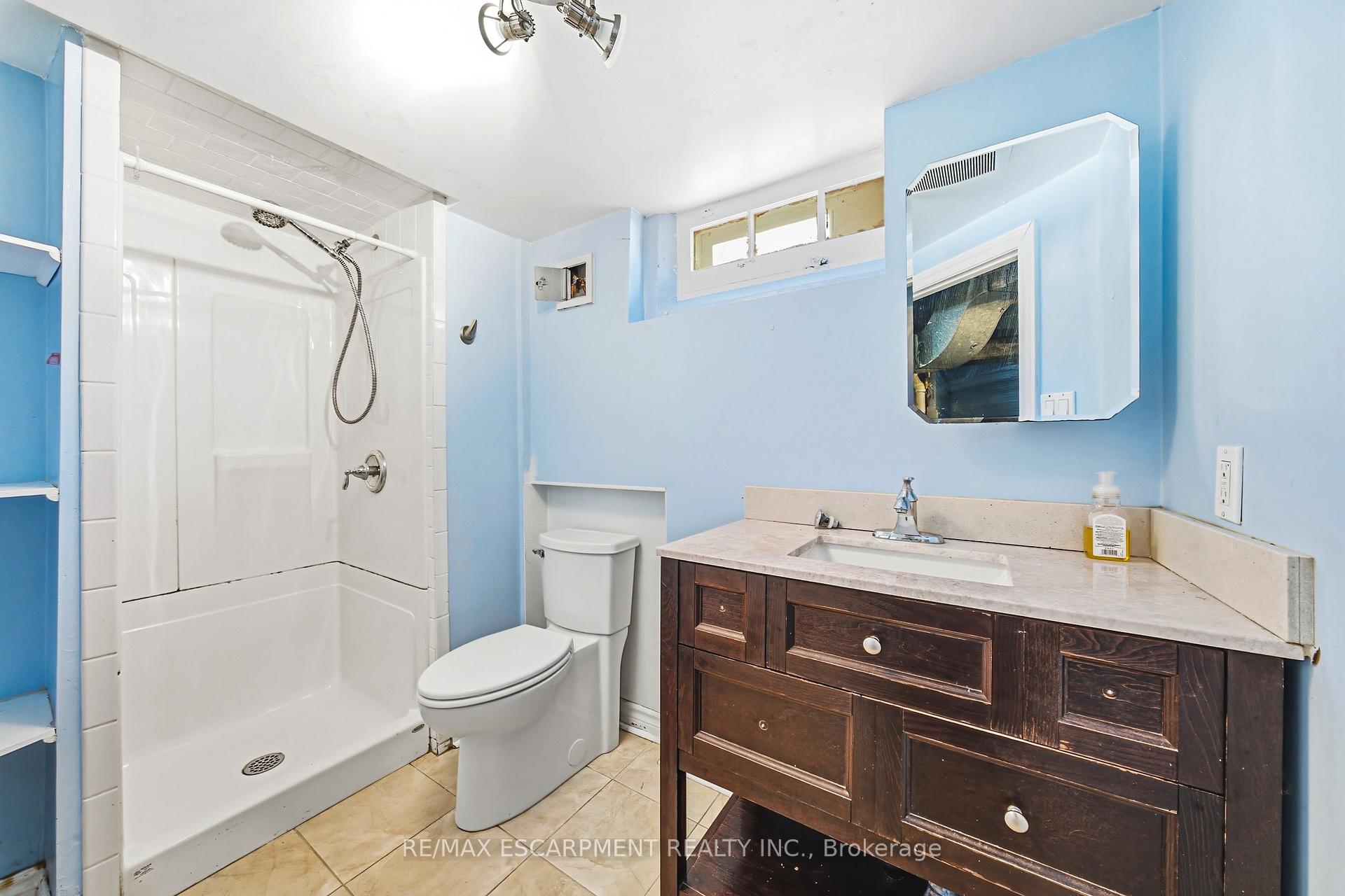 Photo 24 of 184 Arkell Street, Hamilton, Westdale — HOMEH