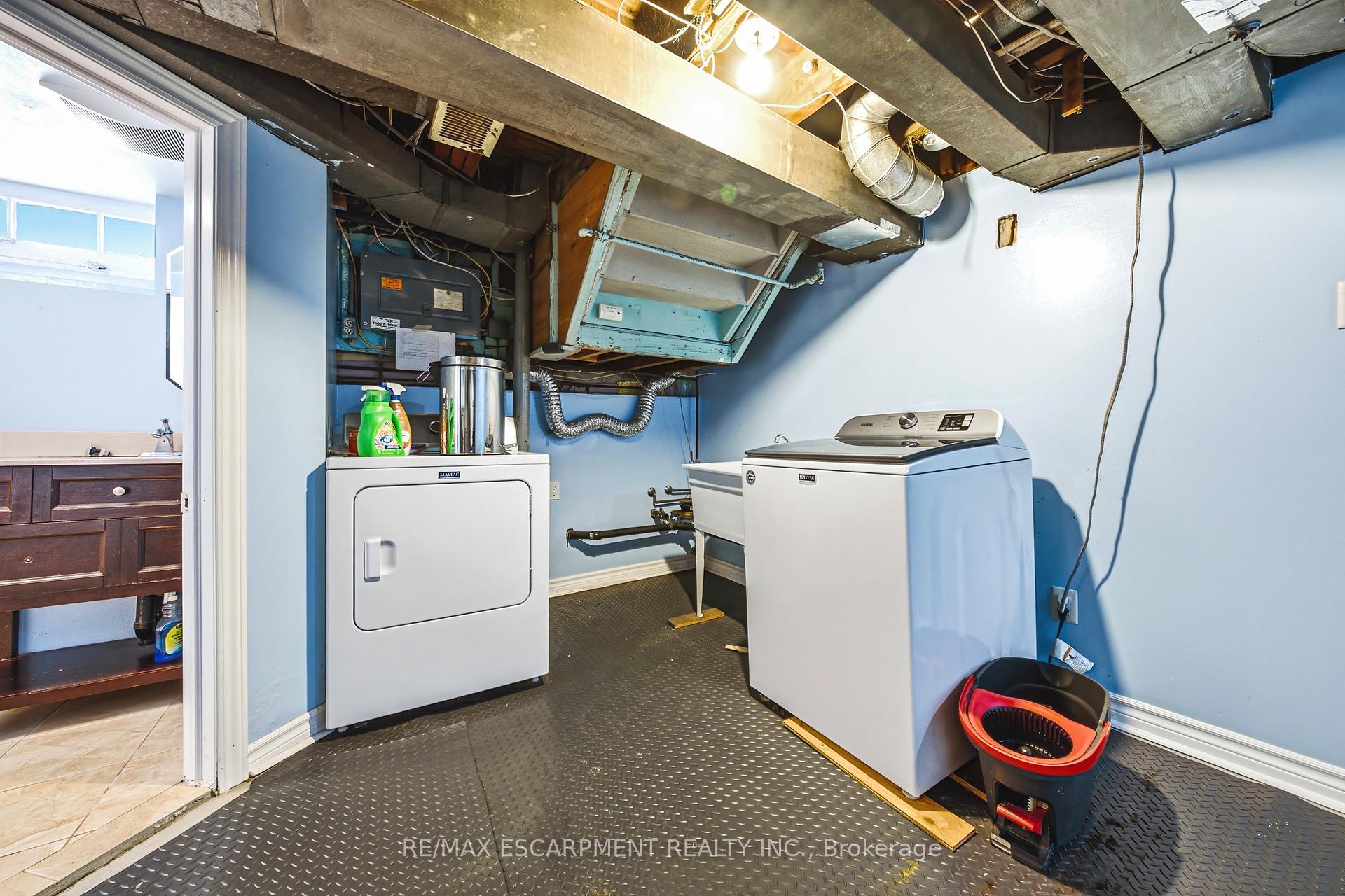 Photo 25 of 184 Arkell Street, Hamilton, Westdale — HOMEH