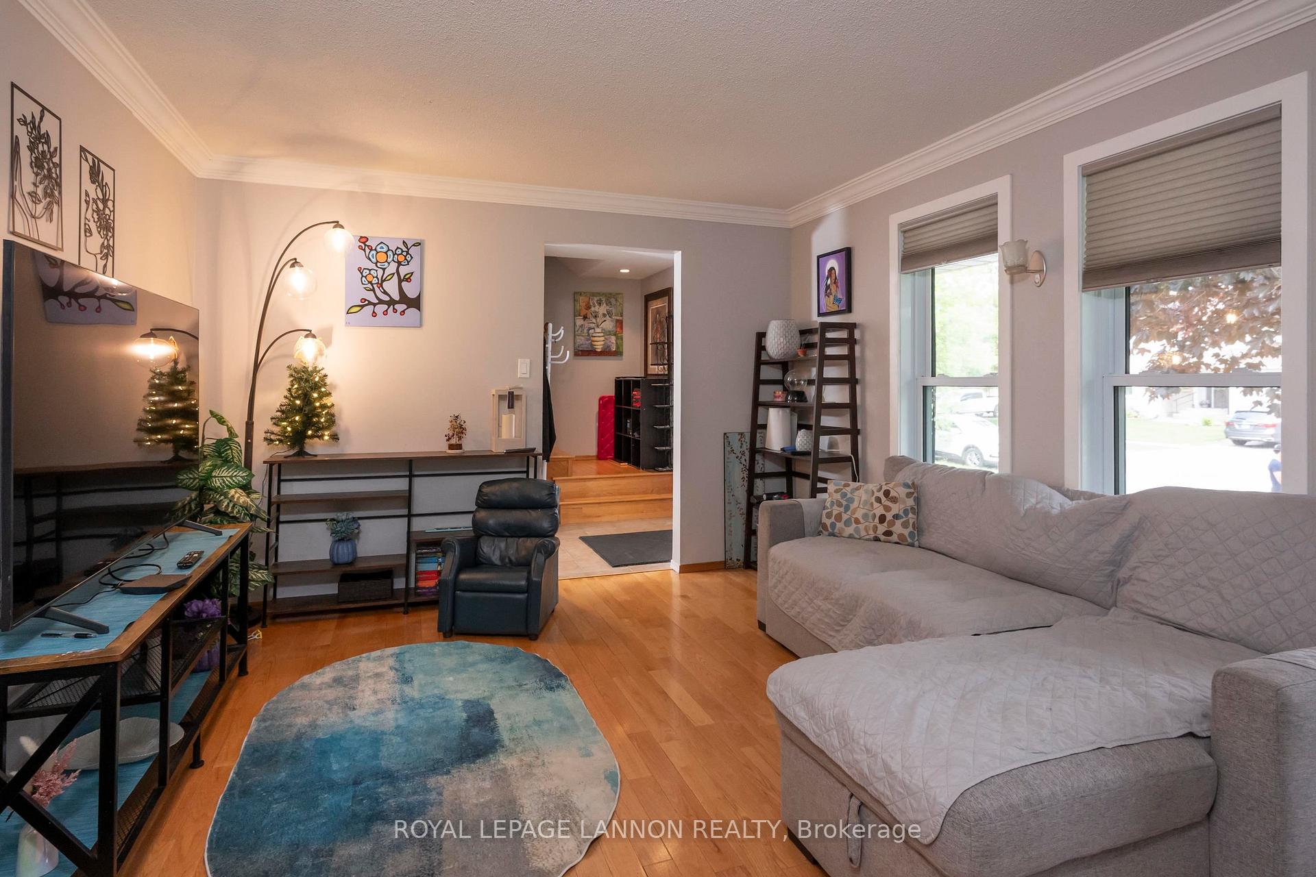 Photo 3 of 192 Riviera Drive, Thunder Bay, River Terrace — HOMEH