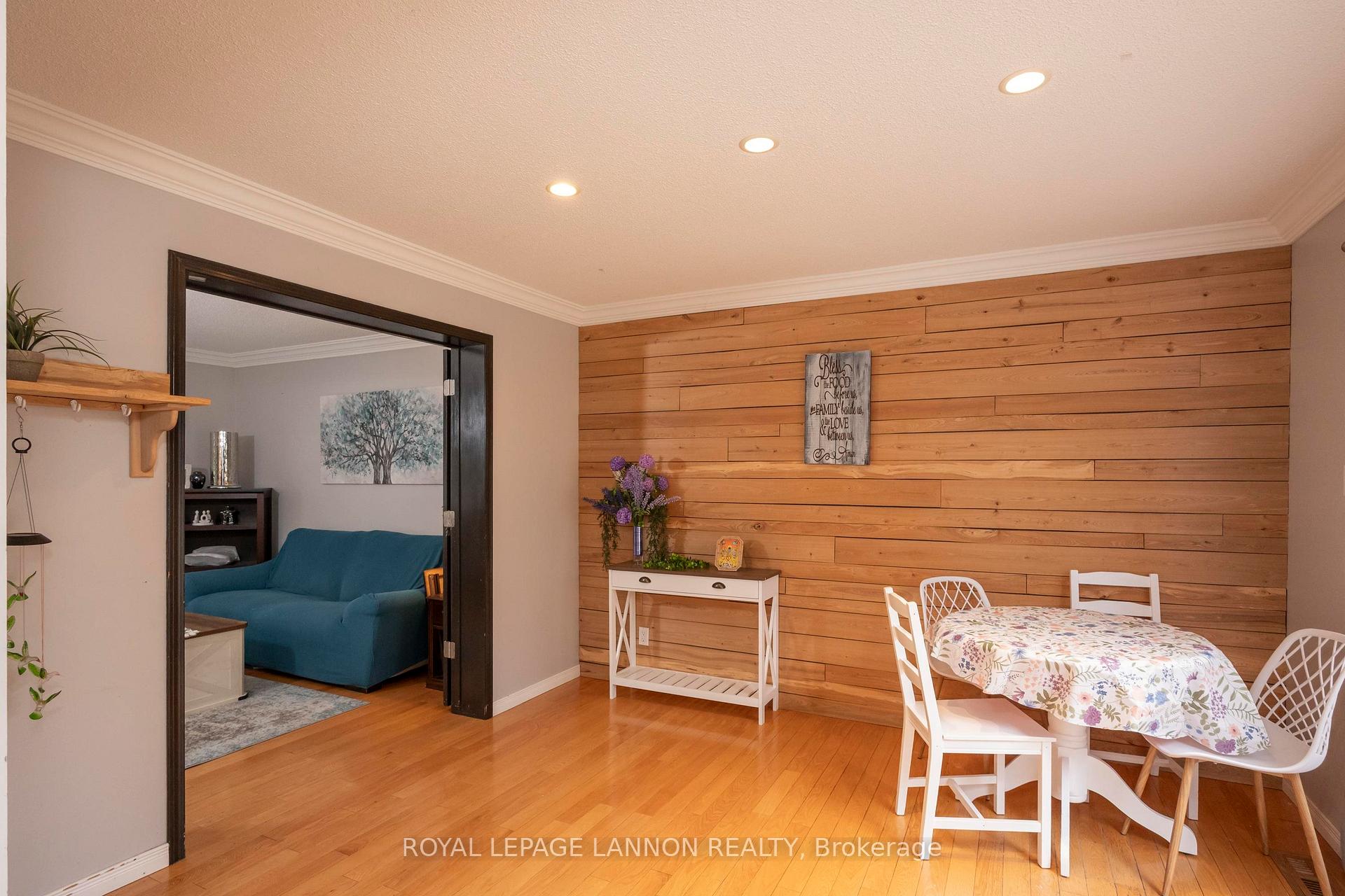 Photo 8 of 192 Riviera Drive, Thunder Bay, River Terrace — HOMEH