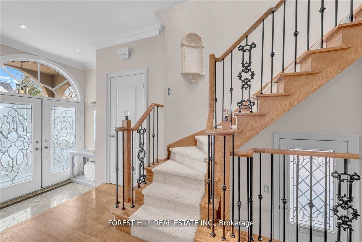 Photo 4 of 313 Broadway Avenue, North York, Bridle Path-Sunnybrook-York Mills — HOMEH