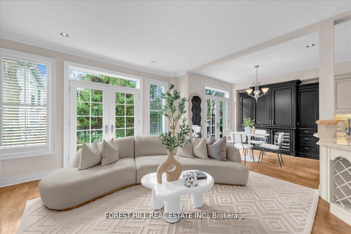 Photo 10 of 313 Broadway Avenue, North York, Bridle Path-Sunnybrook-York Mills — HOMEH