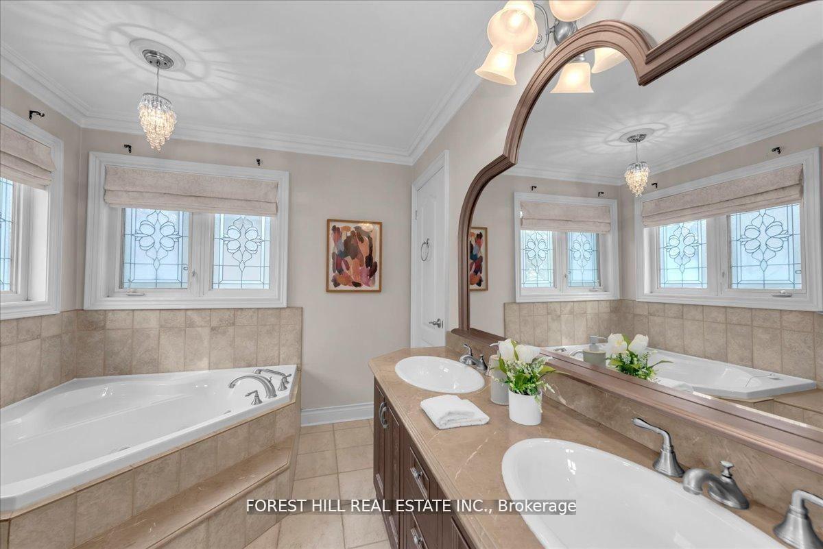 Photo 20 of 313 Broadway Avenue, North York, Bridle Path-Sunnybrook-York Mills — HOMEH