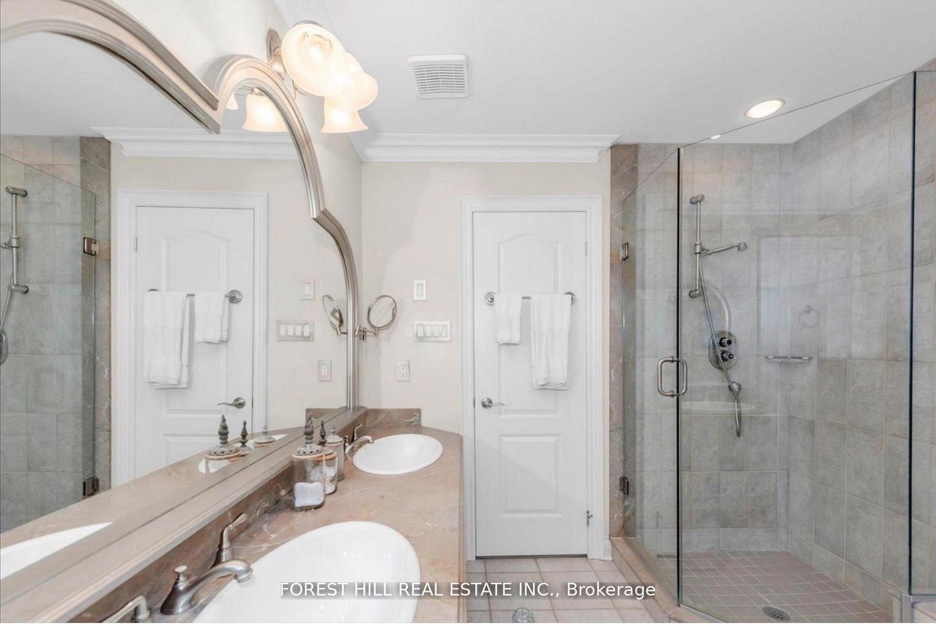 Photo 21 of 313 Broadway Avenue, North York, Bridle Path-Sunnybrook-York Mills — HOMEH