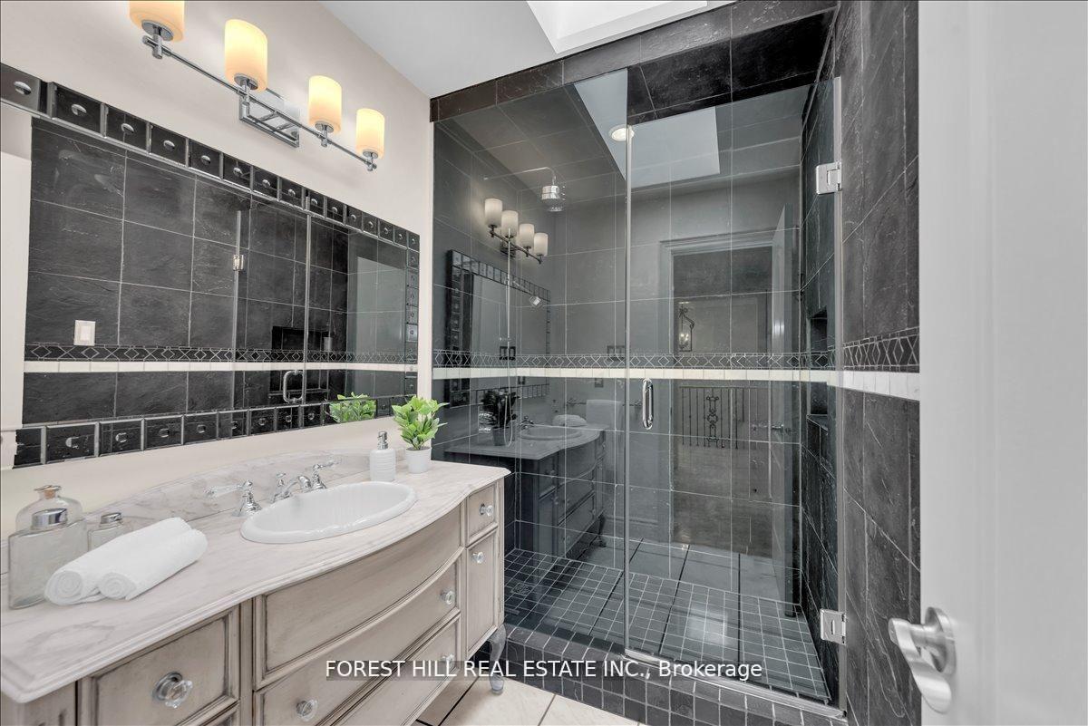 Photo 27 of 313 Broadway Avenue, North York, Bridle Path-Sunnybrook-York Mills — HOMEH