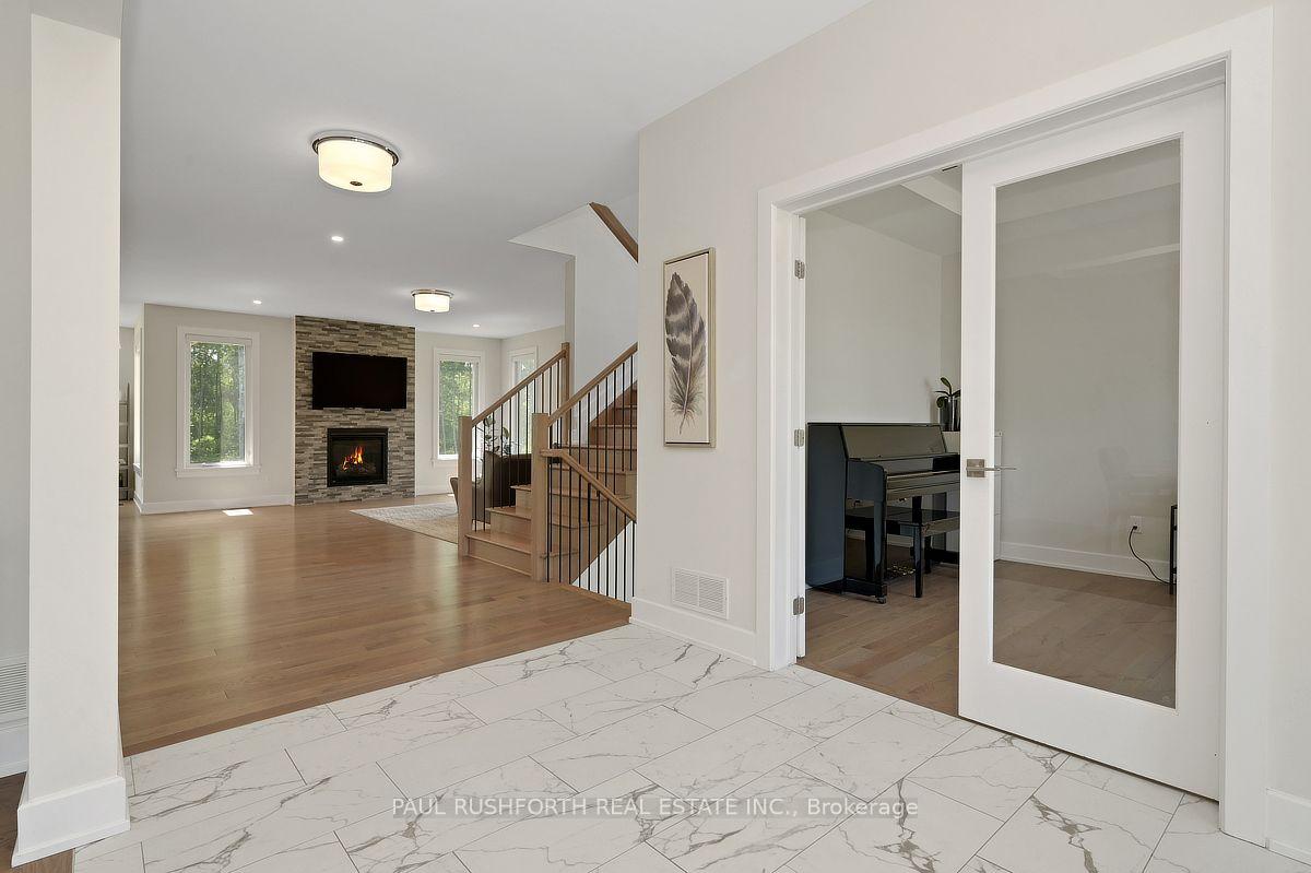 Photo 7 of 160 Country Meadow Drive, Ottawa, Huntley Ward (North West) — HOMEH