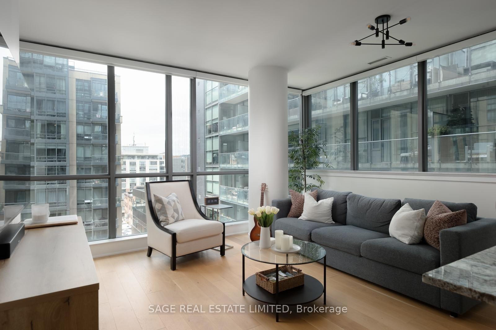 Photo 3 of Unit 902, 8 Charlotte Street, Toronto, Waterfront Communities — HOMEH