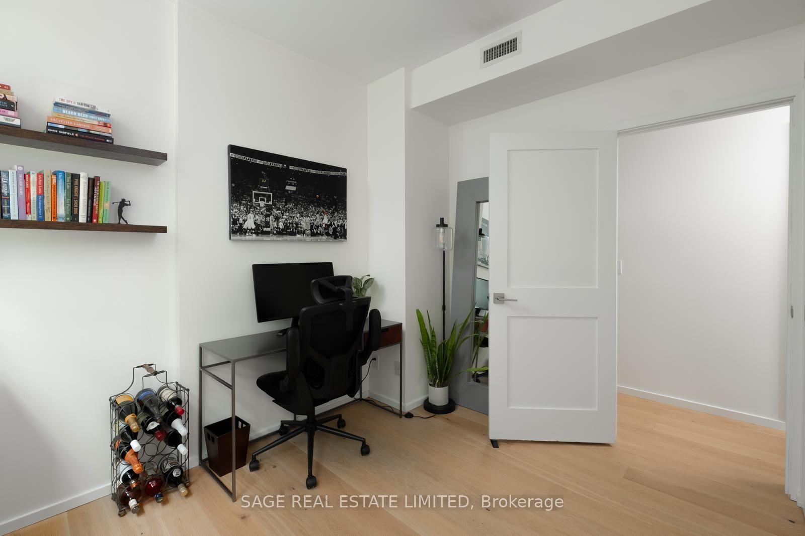Photo 18 of Unit 902, 8 Charlotte Street, Toronto, Waterfront Communities — HOMEH