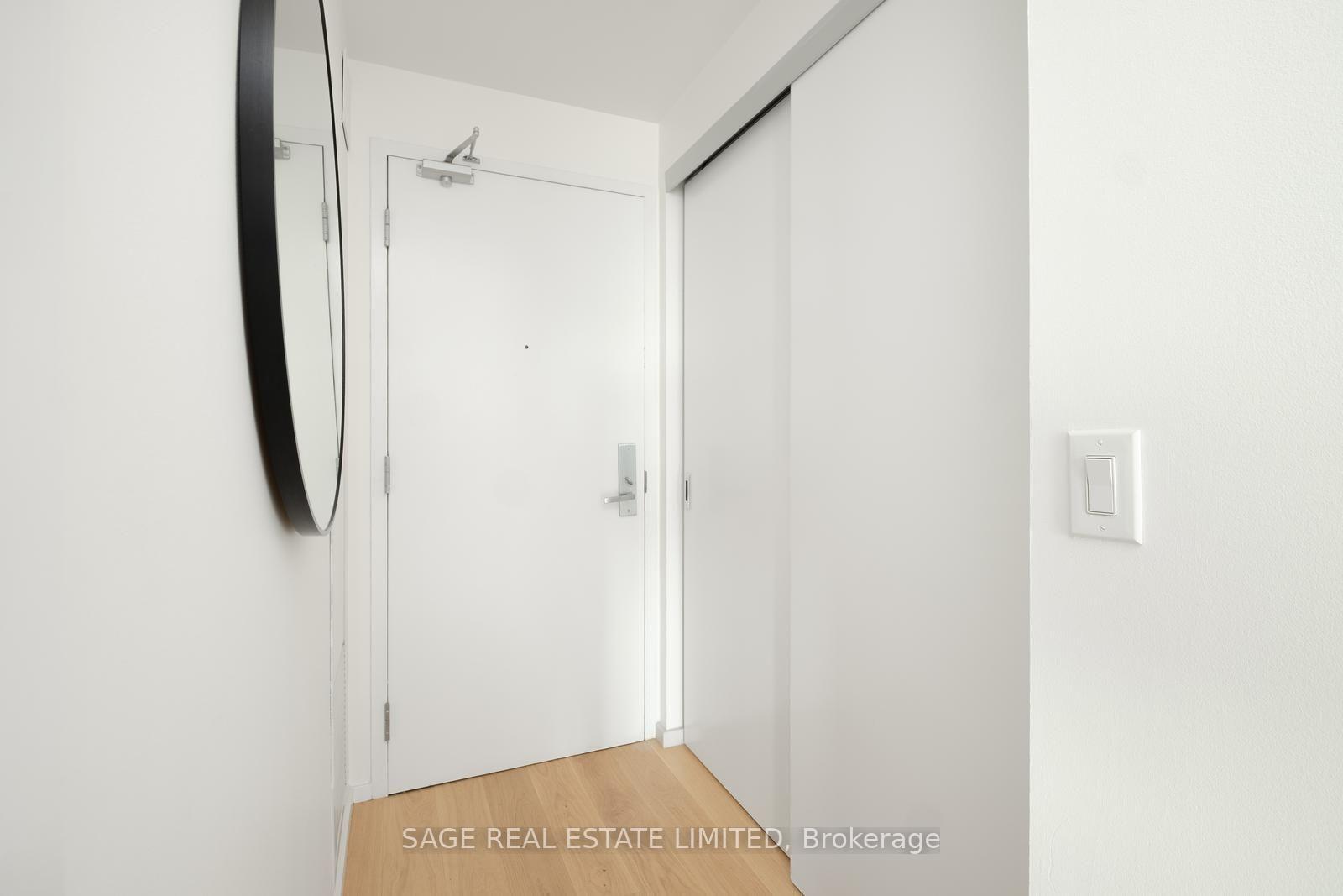 Photo 21 of Unit 902, 8 Charlotte Street, Toronto, Waterfront Communities — HOMEH